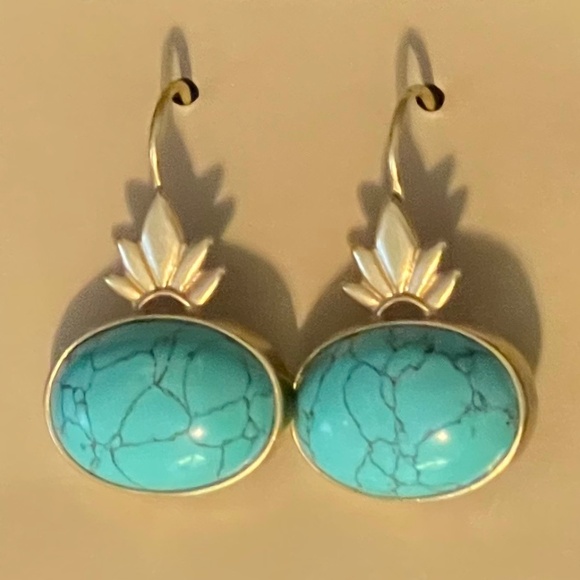 NWT Tribe Amrapali x World Market 14k Gold Crystal Hoop Dangle Turquoise Earring - Picture 2 of 3